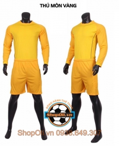 Quần áo đá banh thủ môn màu vàng