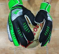Găng tay thủ môn Adidas Predator đen xanh lá