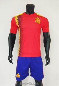 Quần áo đá banh World Cup 2018 đổi tuyển Tây Ban Nha đỏ sân nhà