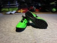 Giày đá bóng trẻ em sân nhân tạo Coavu màu Xanh Chuối