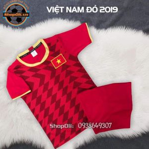 Bộ quần áo đá bóng trẻ em Việt Nam đỏ 2019