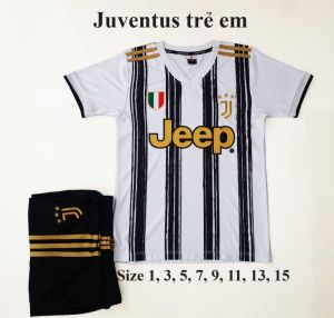Áo bóng đá CLB Juventus sọc đen trẻ em mới 2020 