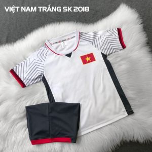 Quần áo đá banh trẻ em Việt Nam trắng sân khách