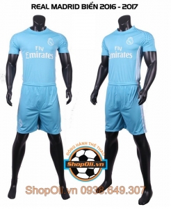 Quần áo bóng đá Real Madrid xanh ngọc 2016-2017 ( Liên hệ)